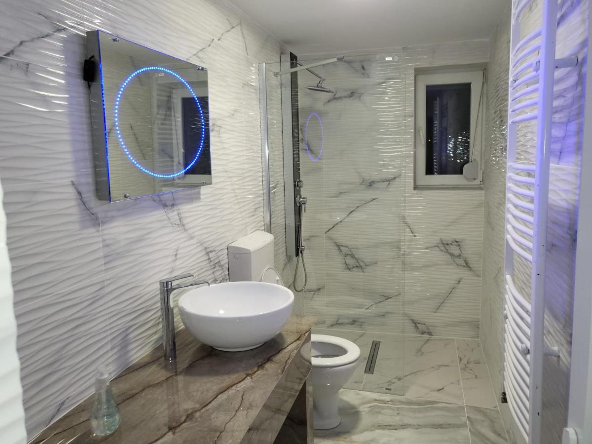 Vila Ana Cu Terasa Gratar Si Jacuzzi Satu Mare Exterior foto
